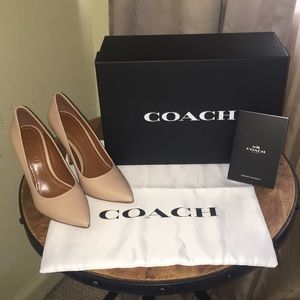 COACH Waverly Nude Pumps